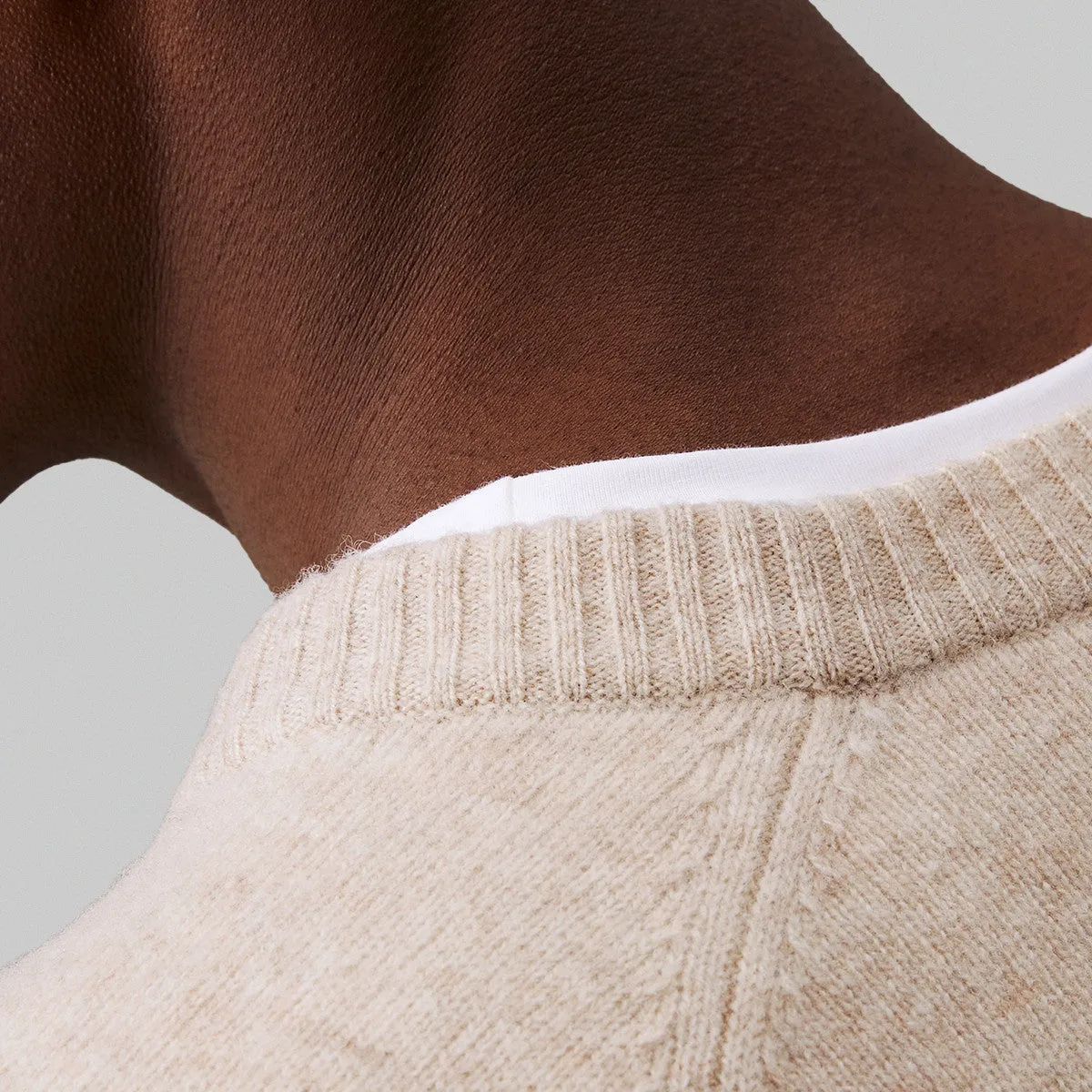 Calvin Klein Luxury Wool Crew Neck Sweater ADL Stony Beige Heather