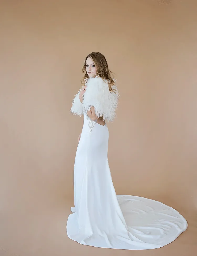 Daphne - Feather Cape in Ivory
