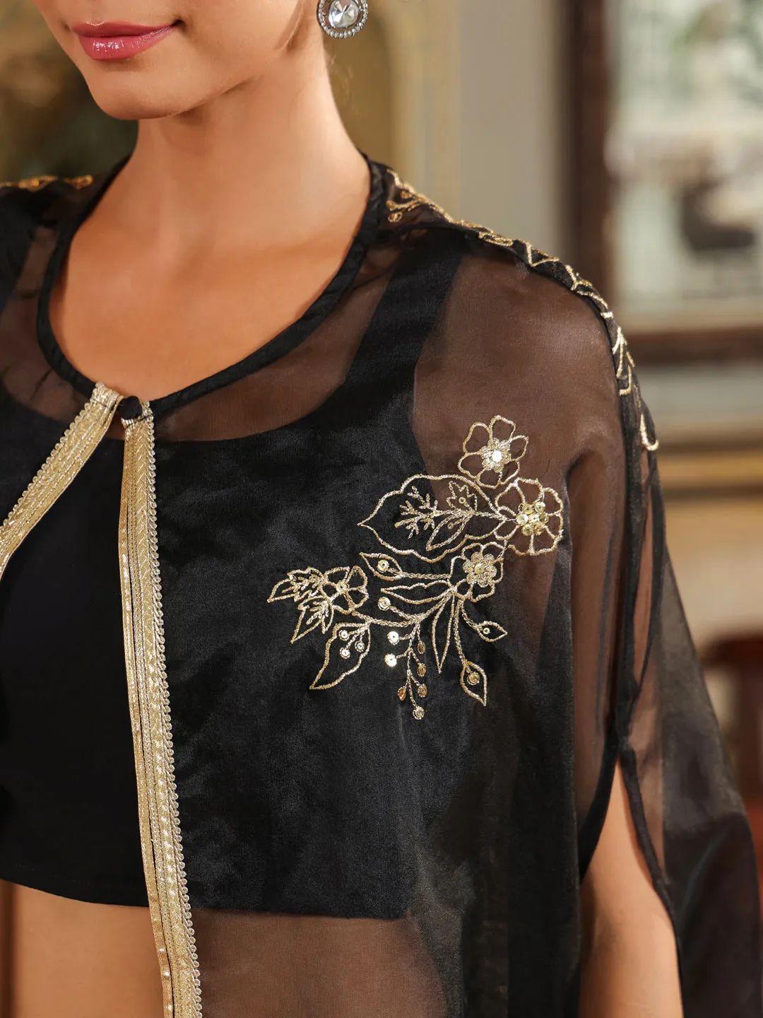 Janasya Black Georgette Zari Embroidered Set