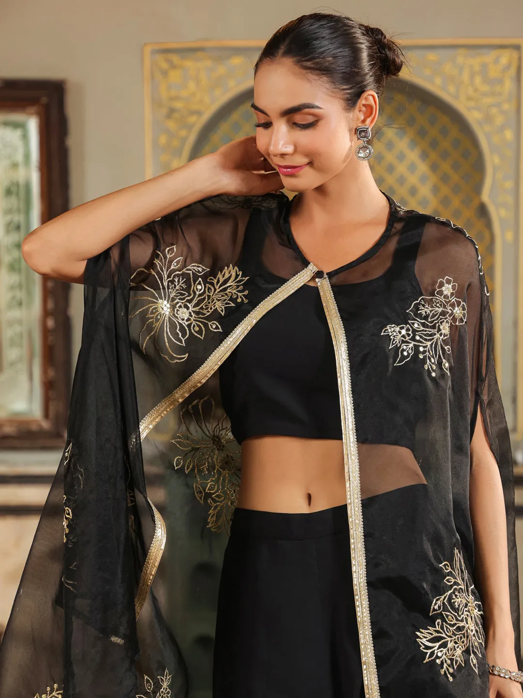 Janasya Black Georgette Zari Embroidered Set