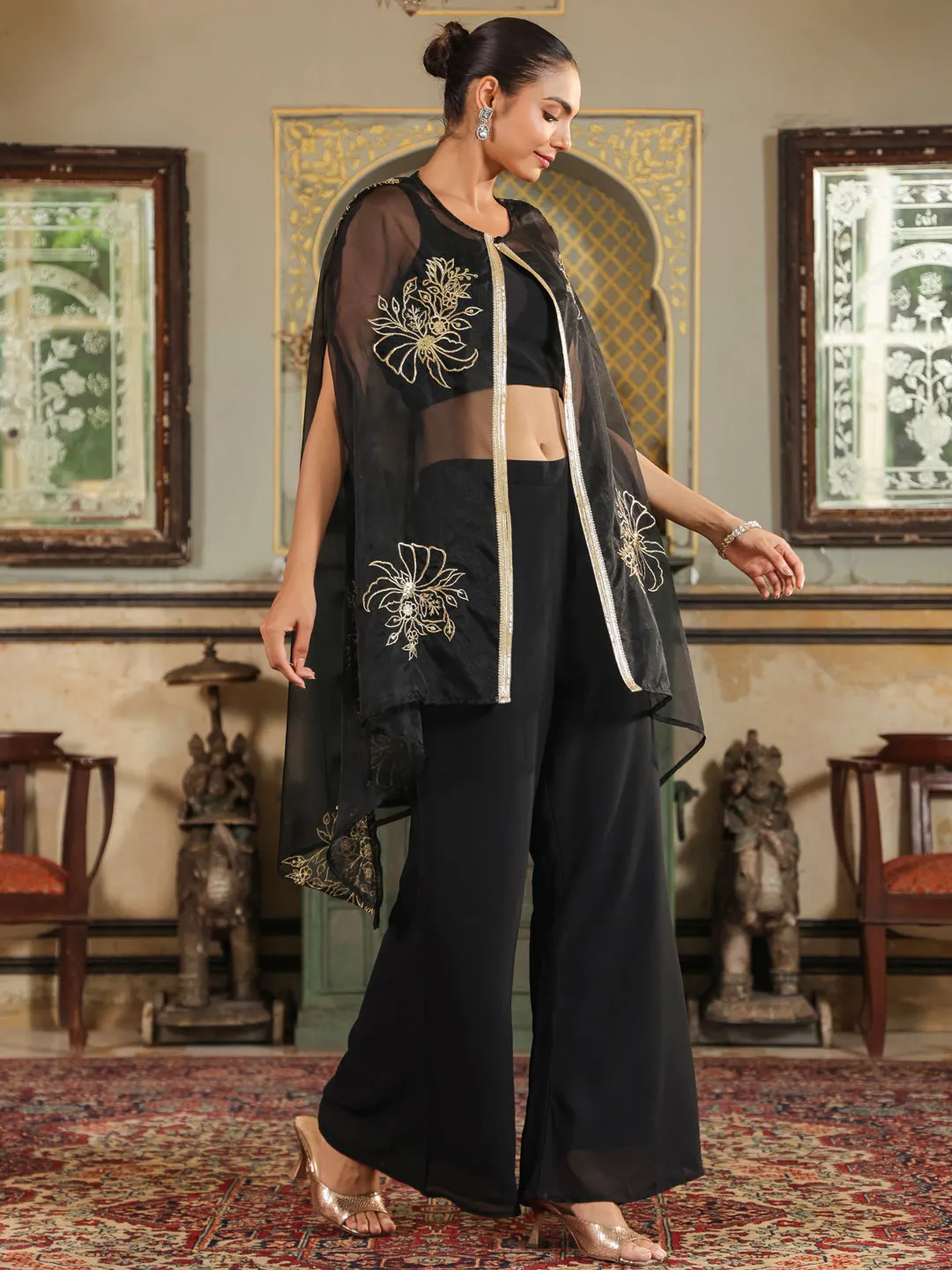 Janasya Black Georgette Zari Embroidered Set