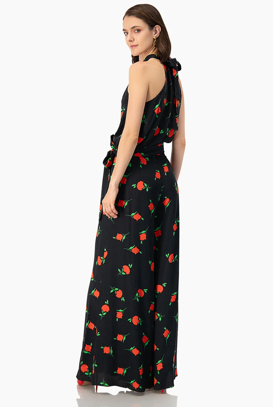 Jumpsuit de cuello halter y cinta en cintura