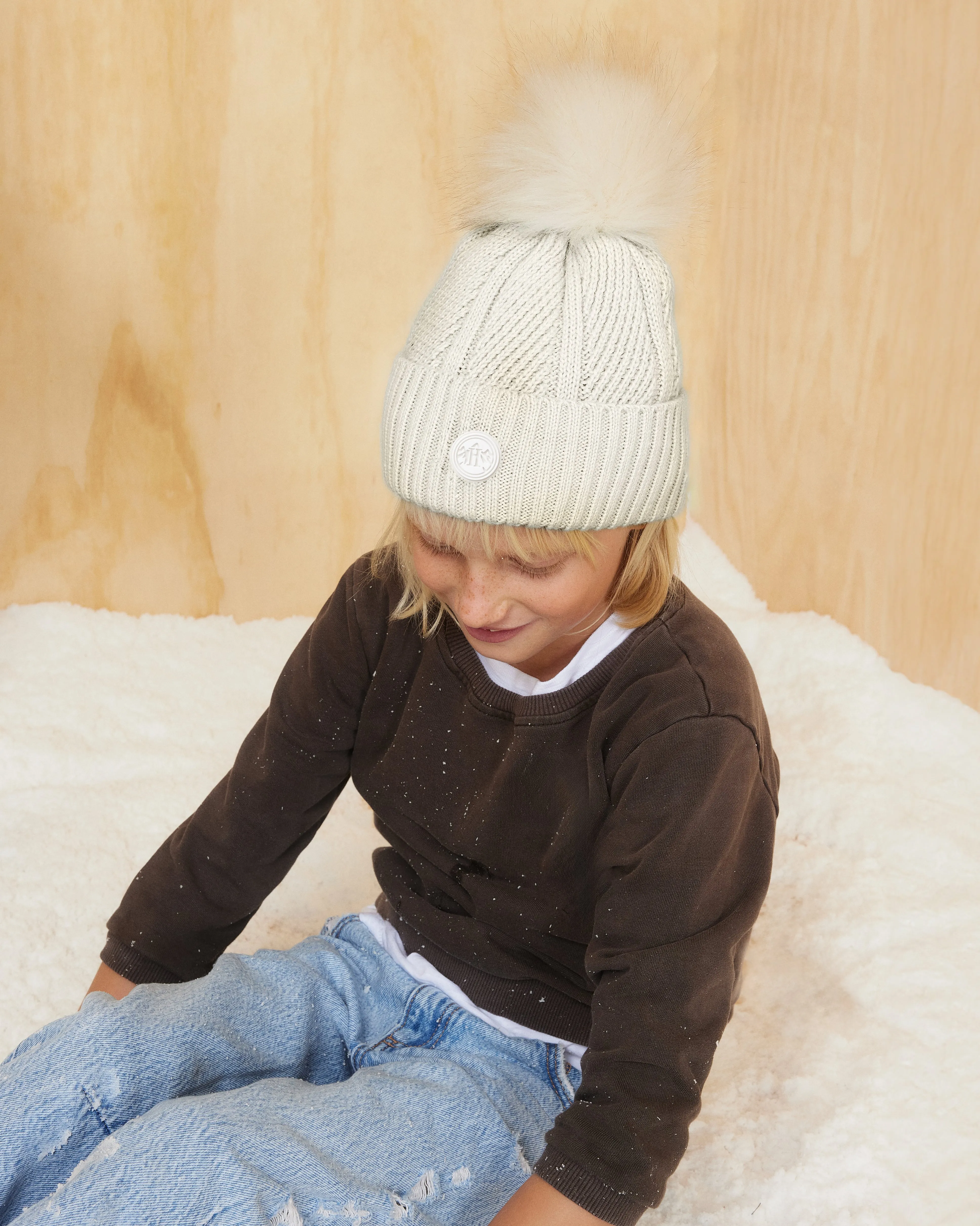 Kids Willow Pom Beanie in Chalk