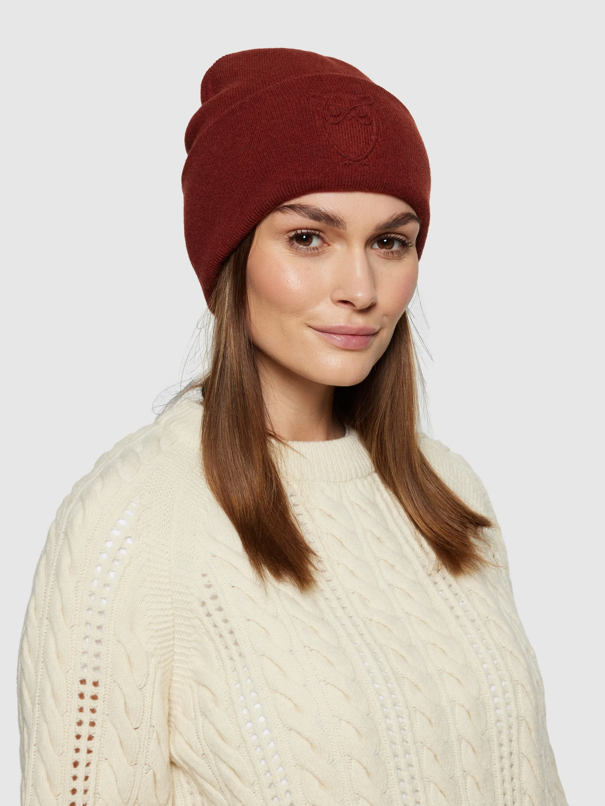 Lambswool Logo Embossed Beanie RWS - Fired Brick