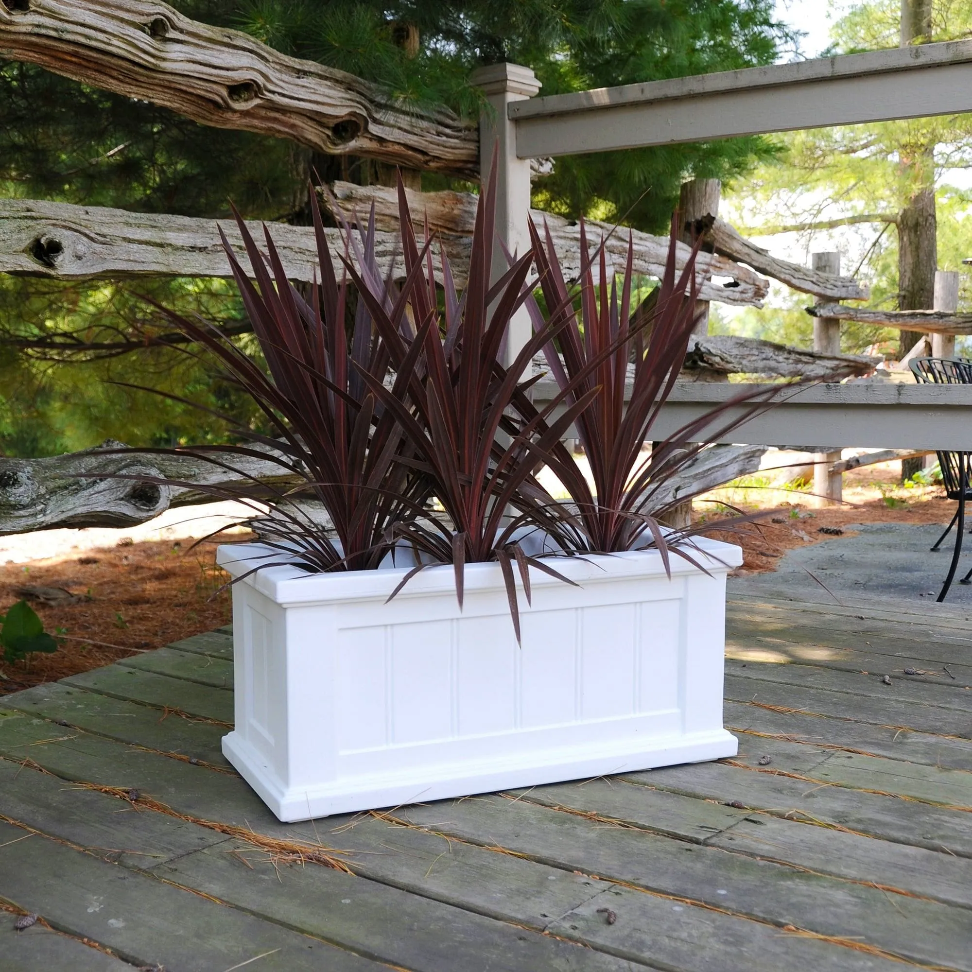 Mayne Cape Cod 24x11 Planter