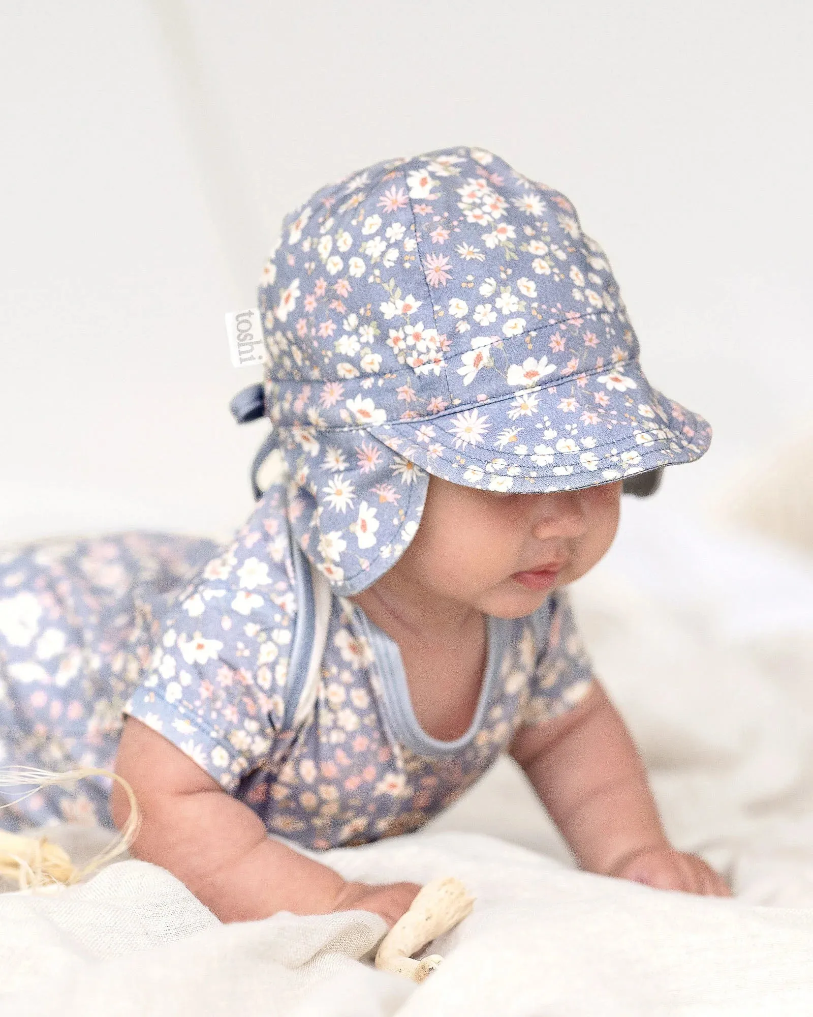Toshi - Flap Cap Bambini Eva Dusk - Current