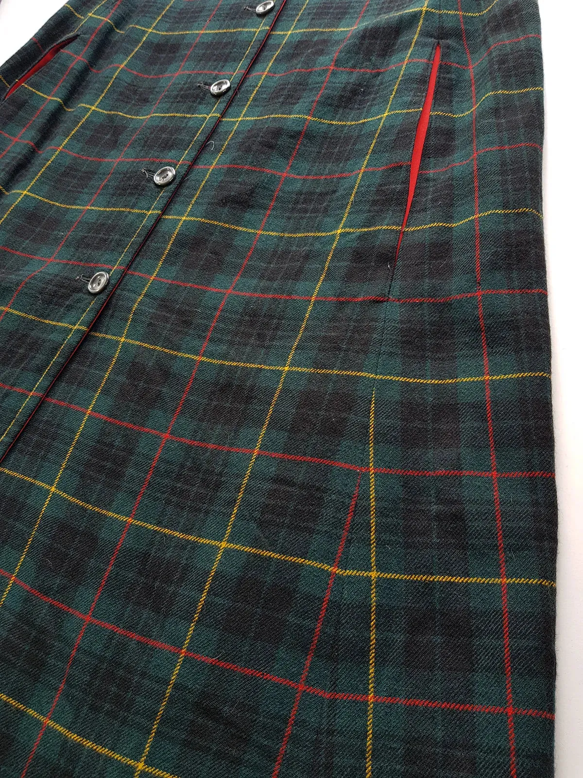 Vintage 1960s Plaid Cape in Hunter Green with Knockout Red Lining - Ralph Lauren Equestrian Style - Button Front Closure