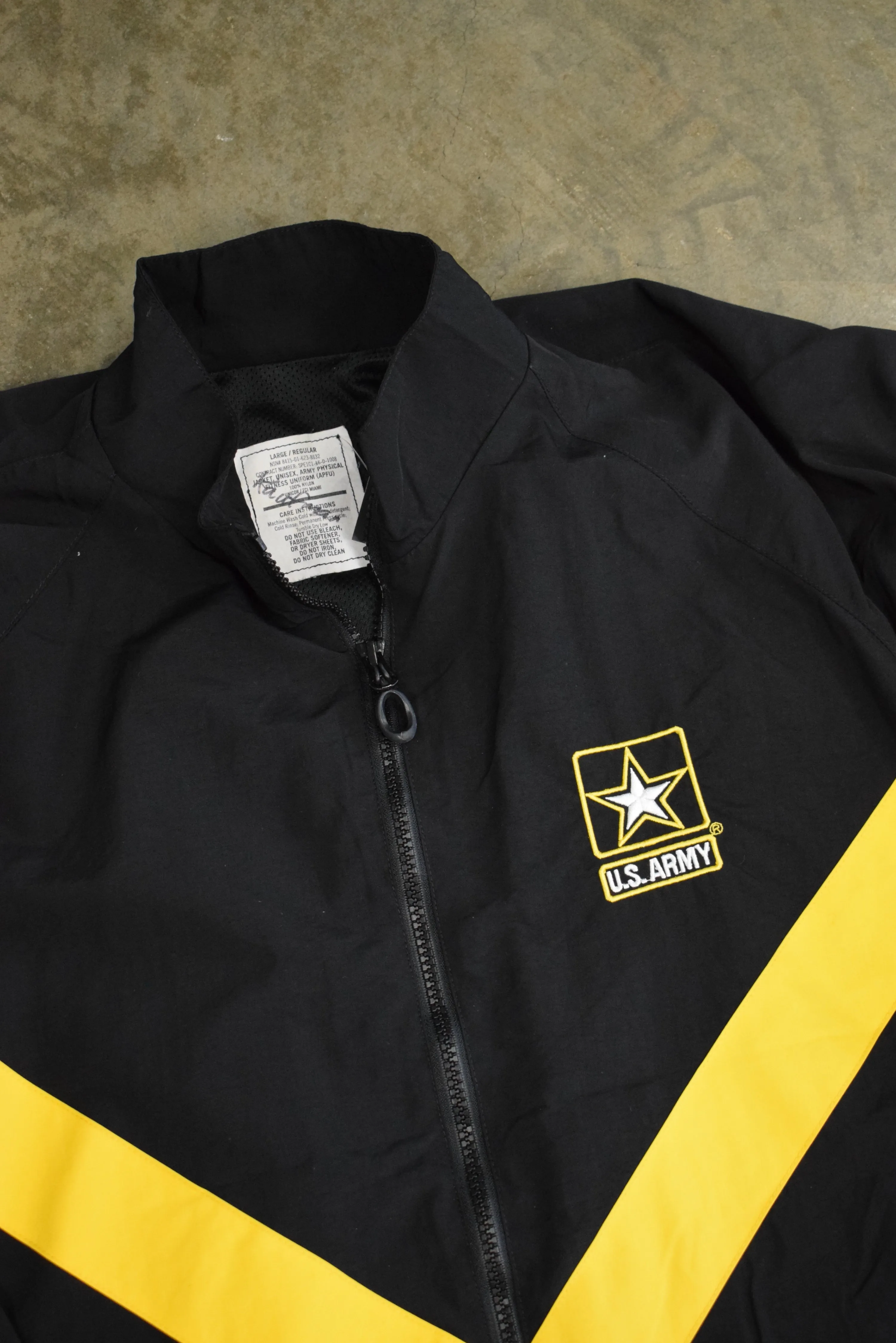 Vintage US Army Physical Fitness Track Jacket Set (Large)