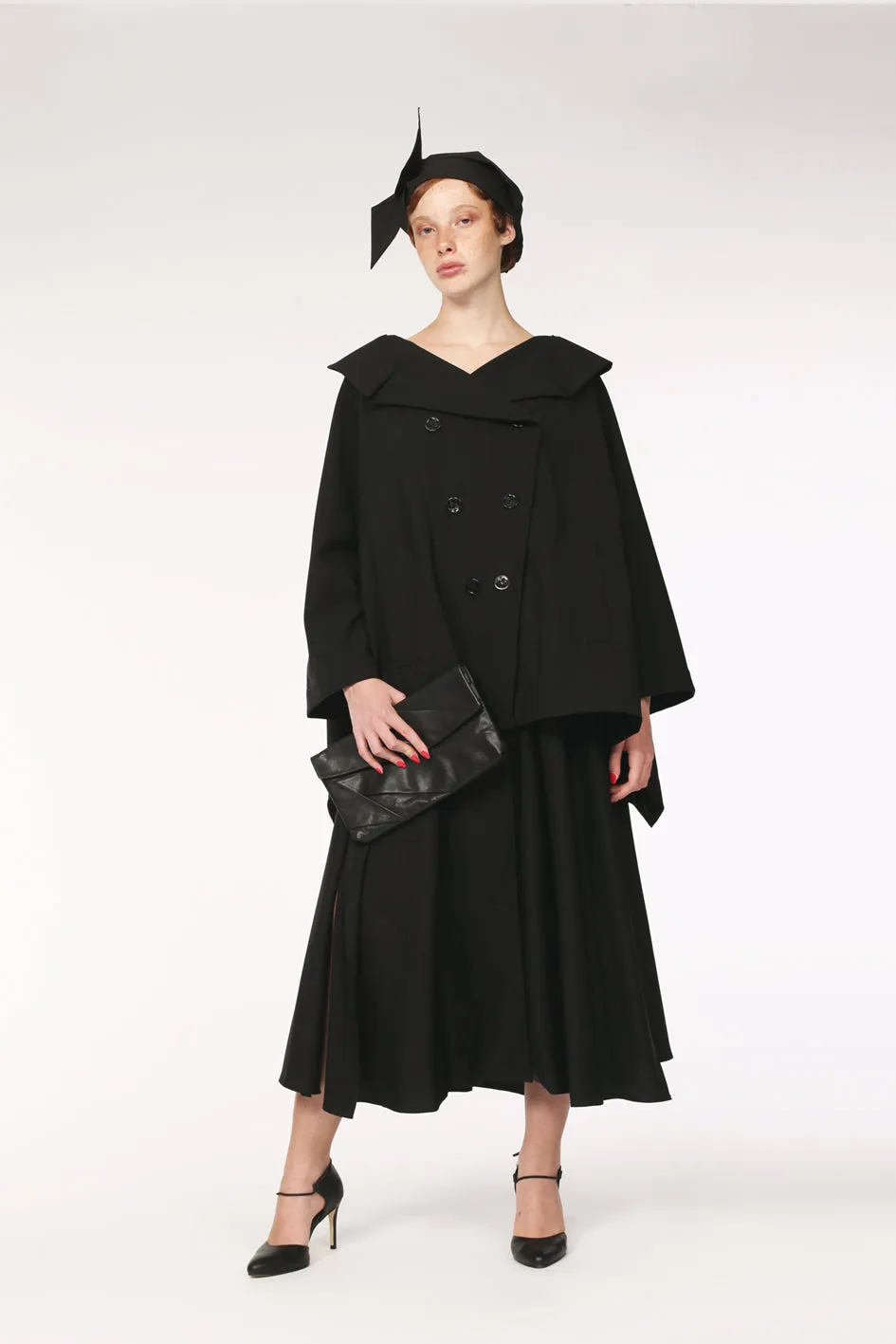 Wide Tailored Collar Summer Wool Cape / Black